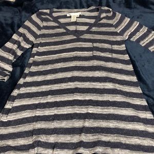 Max Studio striped tunic v-neck shirt medium